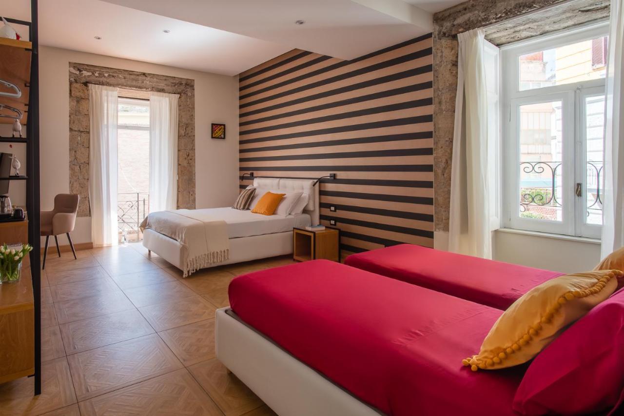Bed and Breakfast Kbirr Charming House Napoli Esterno foto
