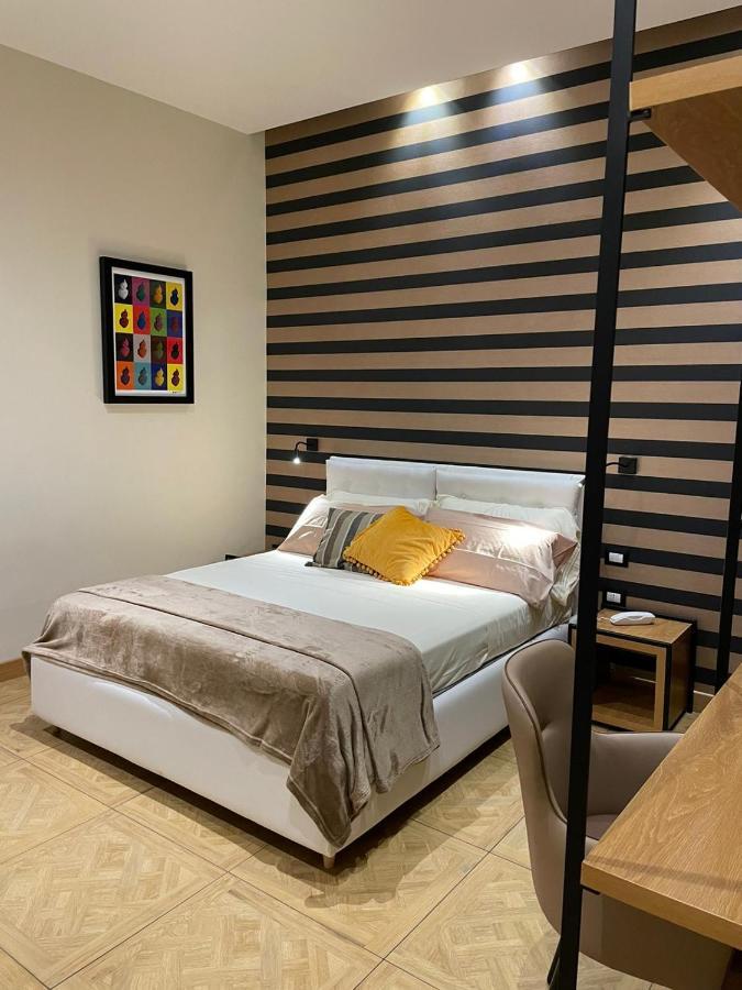 Bed and Breakfast Kbirr Charming House Napoli Esterno foto