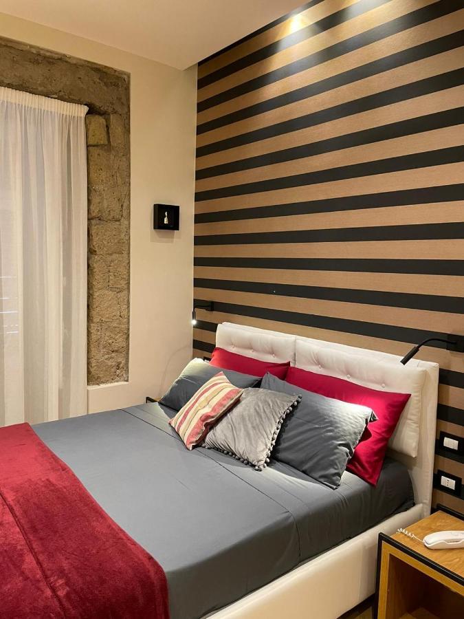 Bed and Breakfast Kbirr Charming House Napoli Esterno foto