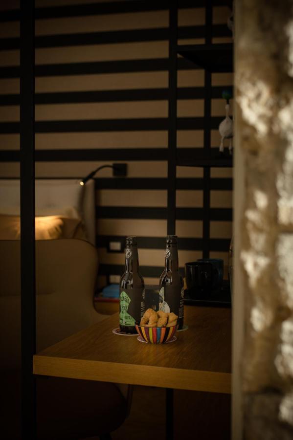 Bed and Breakfast Kbirr Charming House Napoli Esterno foto