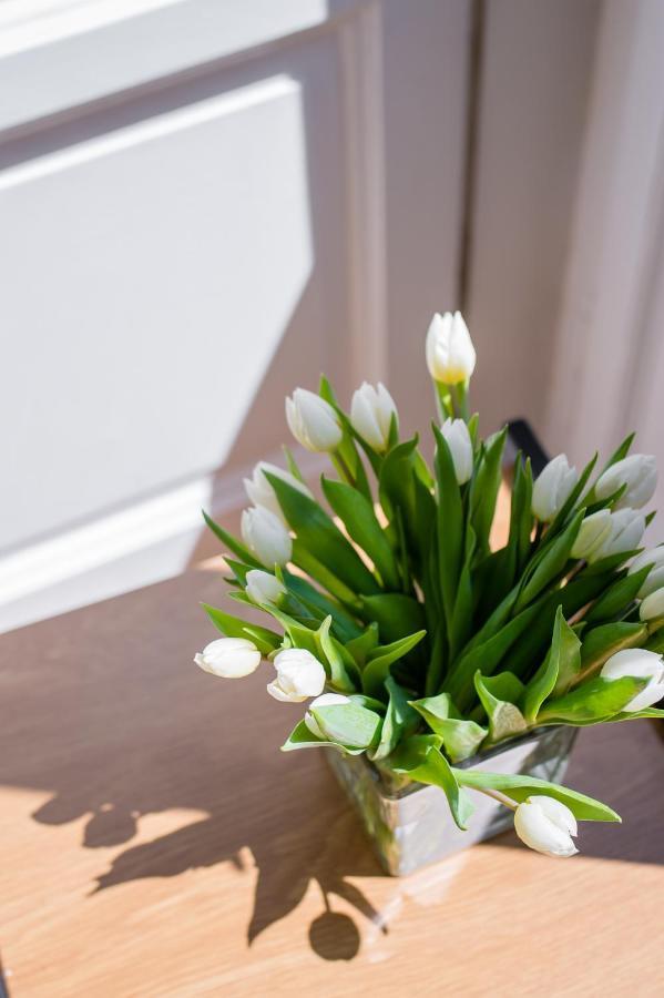 Bed and Breakfast Kbirr Charming House Napoli Esterno foto