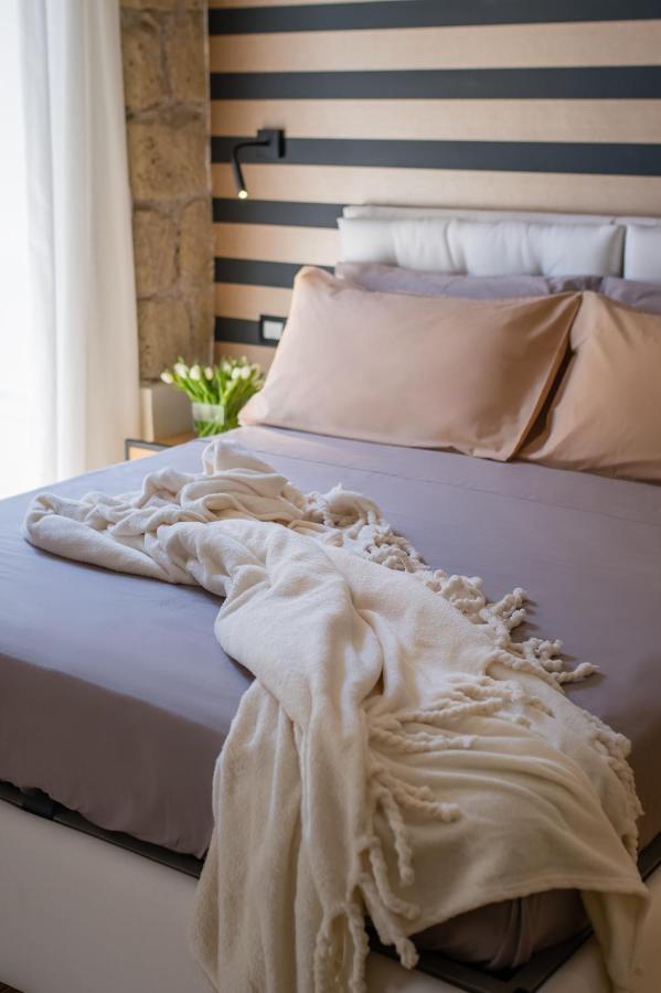 Bed and Breakfast Kbirr Charming House Napoli Esterno foto