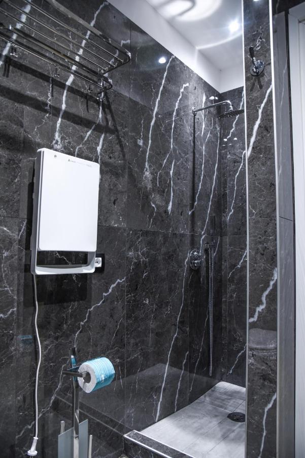 Bed and Breakfast Kbirr Charming House Napoli Esterno foto