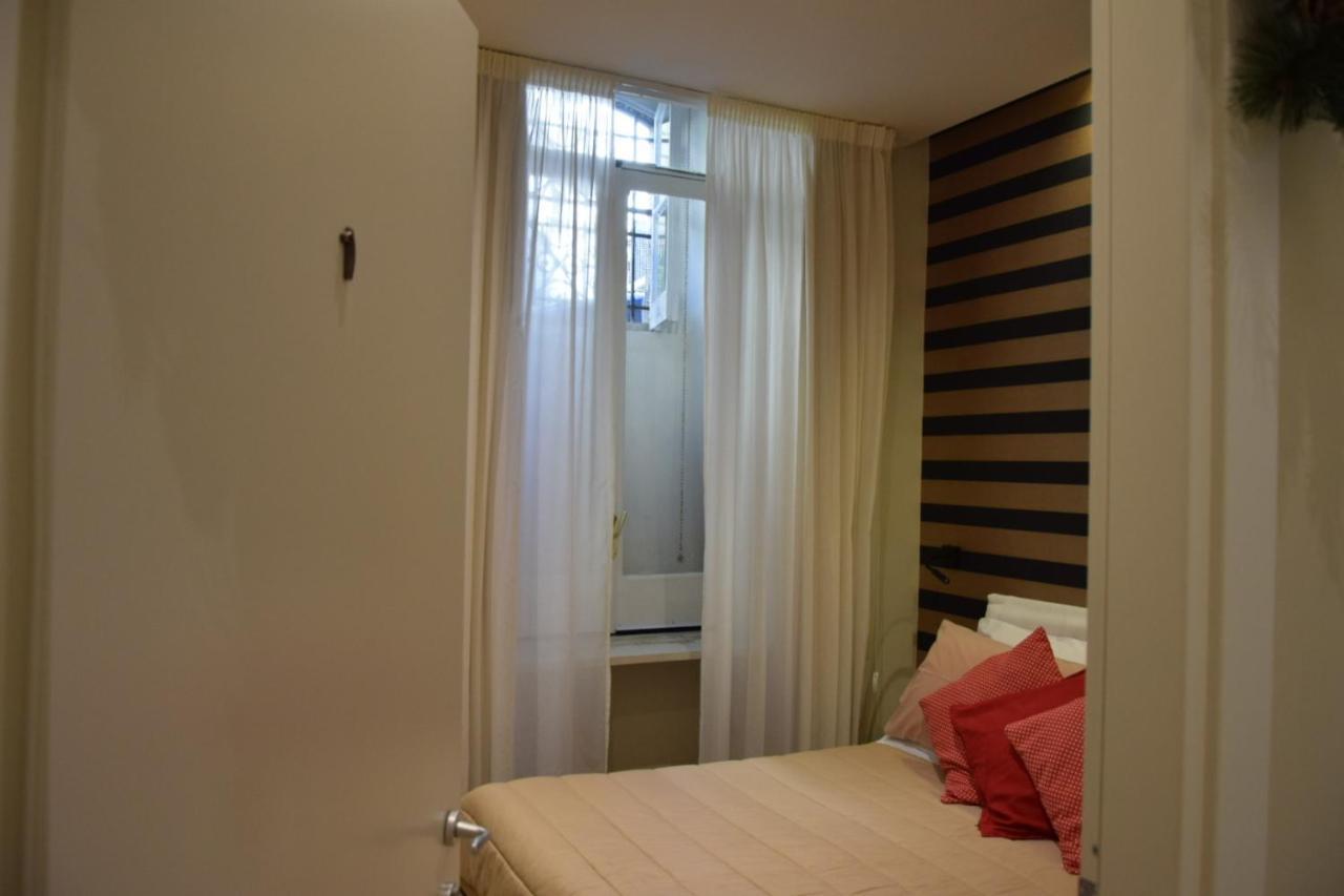 Bed and Breakfast Kbirr Charming House Napoli Esterno foto